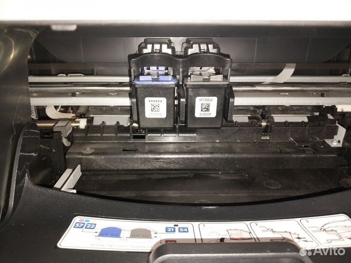 Цветной струйный принтер с сканером hp