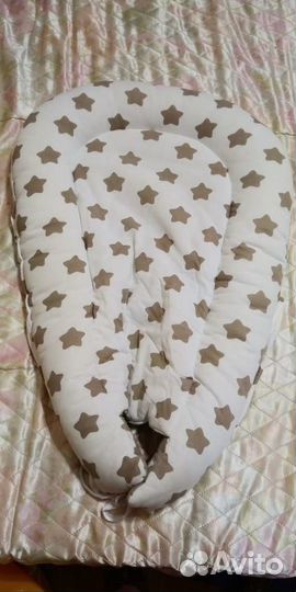 Кокон лежак для новорожденного