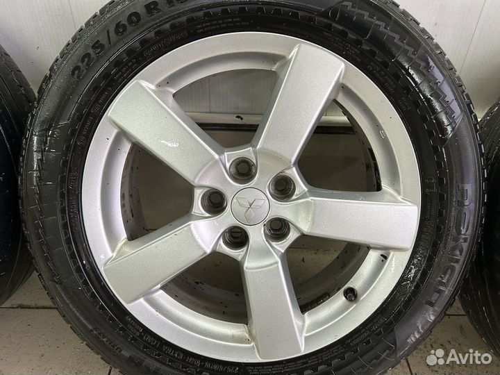 Диски r18 с летней резиной