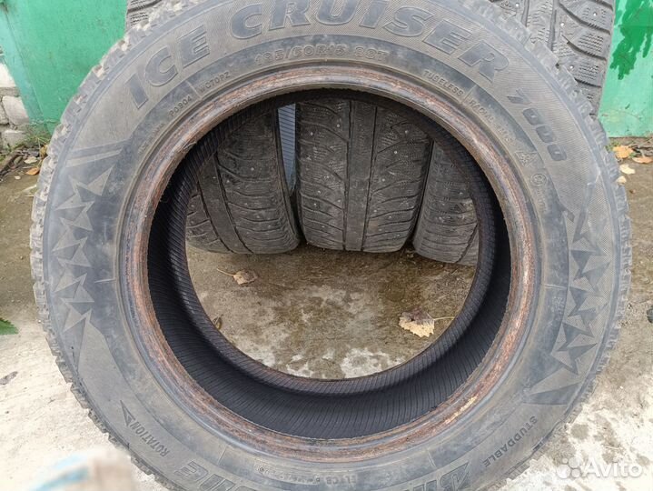 Bridgestone Ice Cruiser 7000 195/60 R15