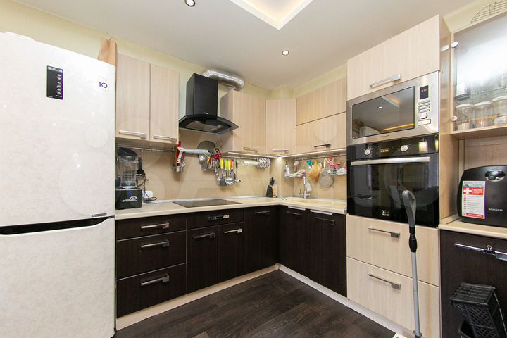 2-к. квартира, 68,5 м², 3/10 эт.