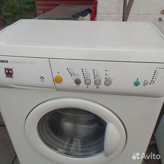 Стиральная машина zanussi