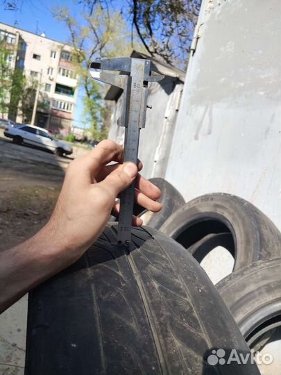 Dunlop SP Sport LM703 215/60 R16 95