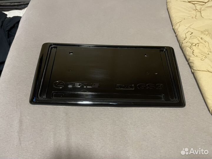 Квадратные рамки номеров