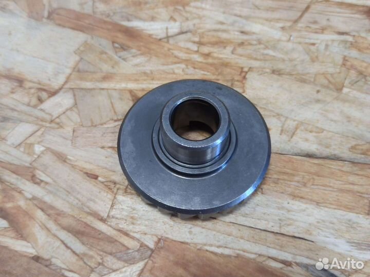 Шзп suzuki DT20 DT25 DT30 DF25 DF30 57521-96310