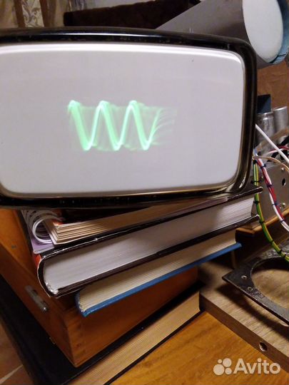 Электронно-лучевая трубка 16ло3и