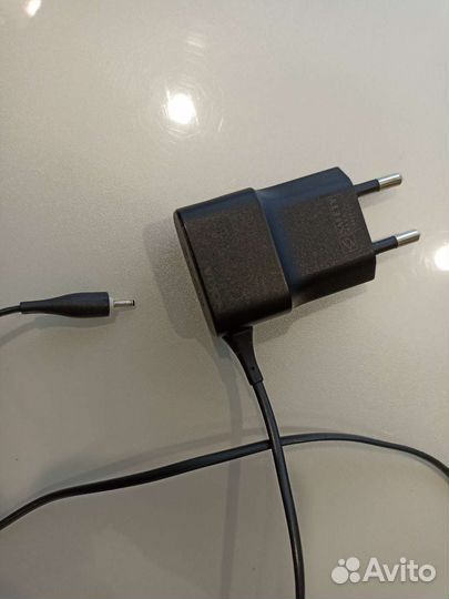 Зарядное устройство для телефона