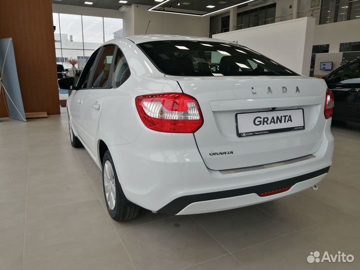 LADA Granta 1.6 МТ, 2023