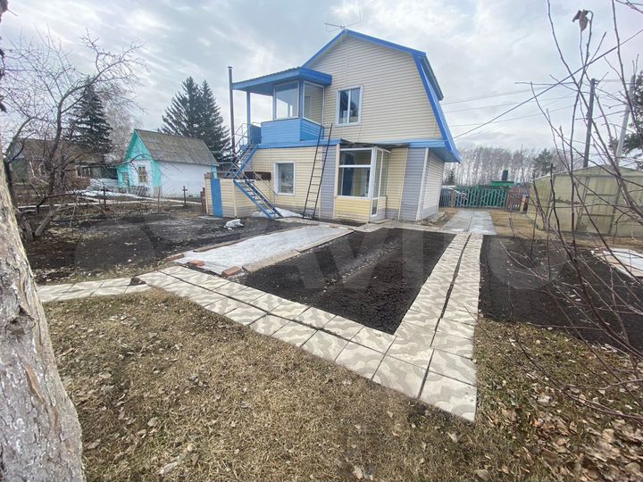 Дача 75 м² на участке 6 сот.