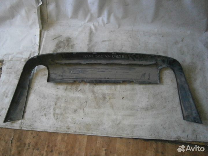 Юбка заднего бампера Volvo S60 с 2010 накладка спо