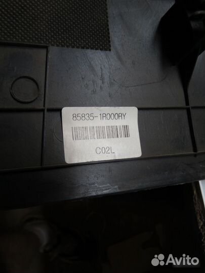 Обшивка средней стойки Hyundai Solaris 2010-2014