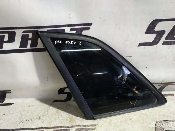 Форточка двери задняя левая Audi A3 8V 1.8 cjsb