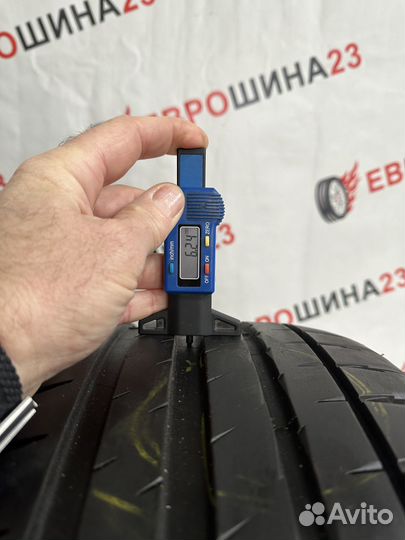 Michelin Pilot Sport 4 235/45 R17 97