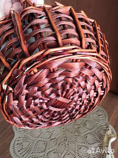 Корзина плетеная