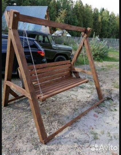 Садовые качели из дерева