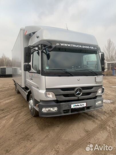 Промтоварный фургон Mercedes-Benz Atego, 2012