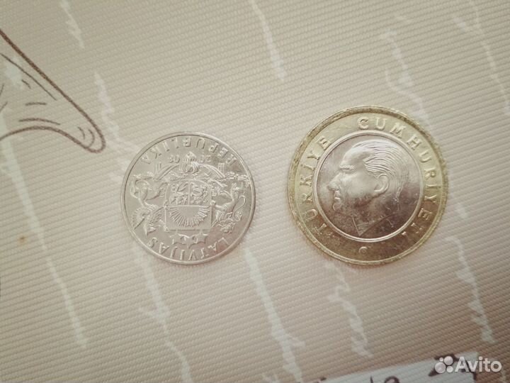 Монеты коллекционные