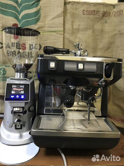 Кофемашина в аренду 1 гр. Nuova simonelli