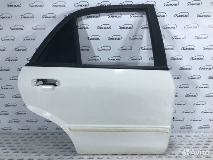 Дверь задняя правая Mazda Familia 1.5 2001
