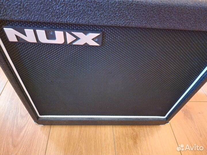 Гитарный комбоусилитель NUX mighty 30SE