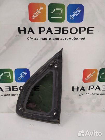 Форточка двери задняя левая Kia Ceed JD