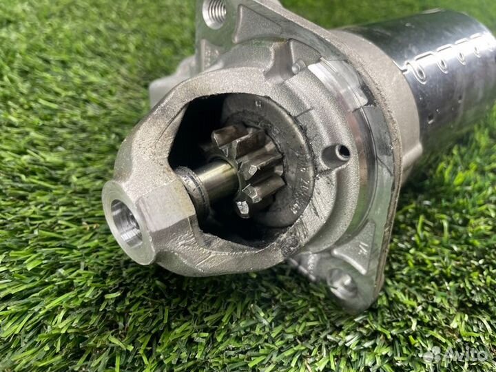 Стартер Bmw X3 F25 N20B20 2012