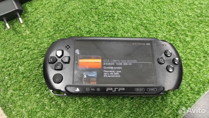 Игровая приставка PSP Е1008(пт18б)