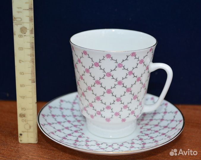 Фарфоровая кофейная пара - цветочная сетка. лфз