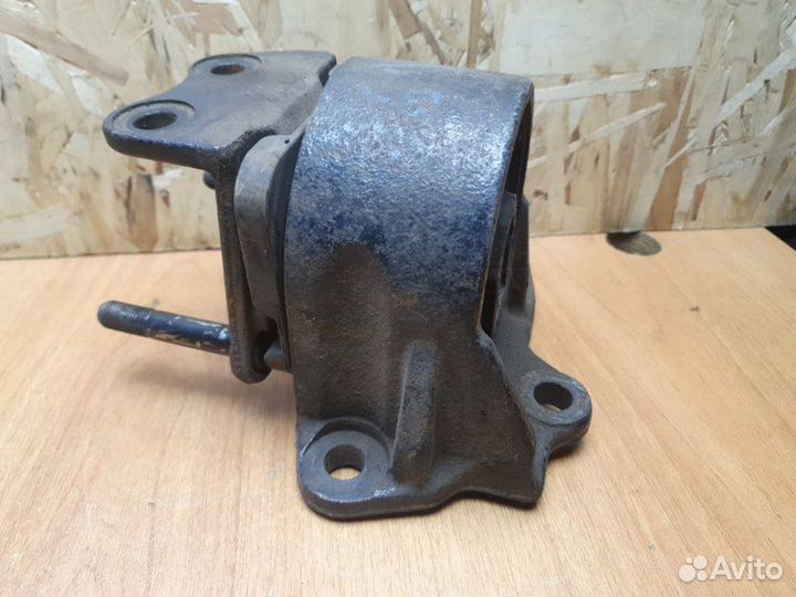 Опора двигателя левая Hyundai Santa Fe внедорожник