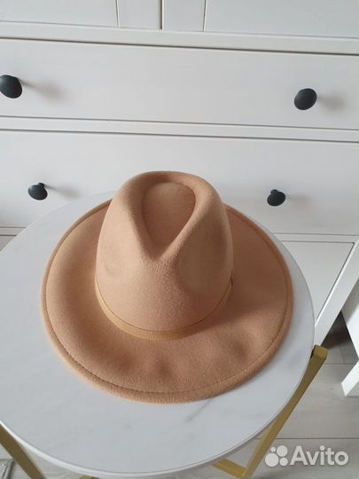 Шляпа фетровая женская