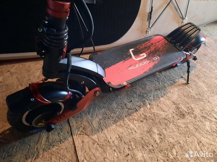 Электросамокат kugoo g1