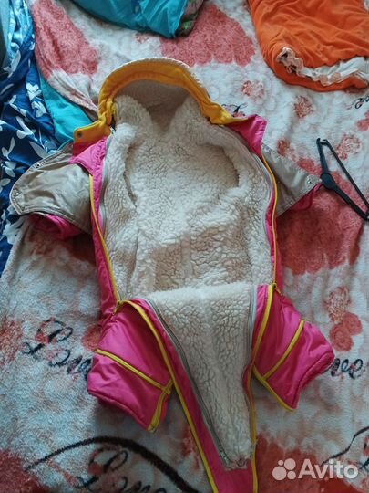 Зимний комбинезон для девочки