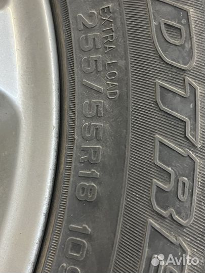 Оригинальные диски Mercedes R18 с резиной Dunlop