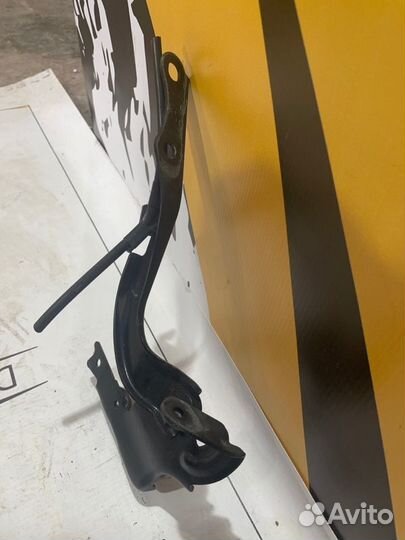 Петля капота правая R Lexus Rx F-Sport 3.5 Л