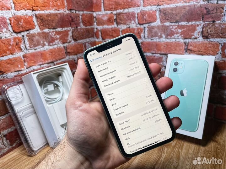 iPhone 11, 64 ГБ