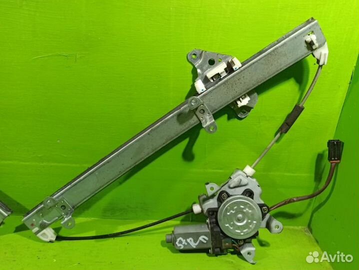 Стеклоподъемник электрический передний правый