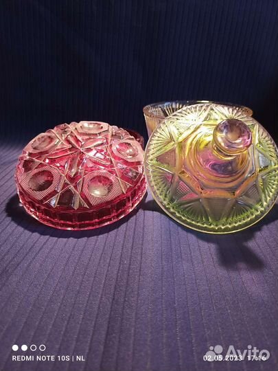 Сахарница /шкатулка / вазочка,цветное стекло СССР