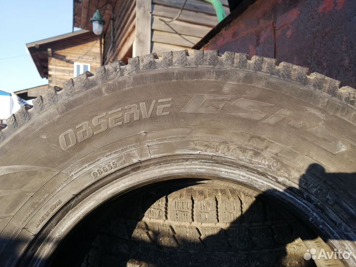 Toyo Observe GSi-5 245/70 R16