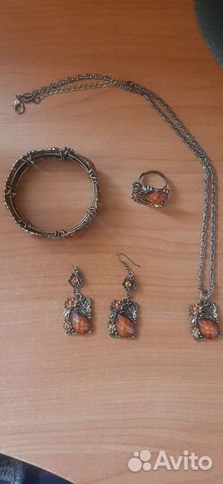 Комплект бижутерии