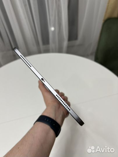 iPad Air 5 2022 (64 gb Wi-Fi) + Apple Pencil-2
