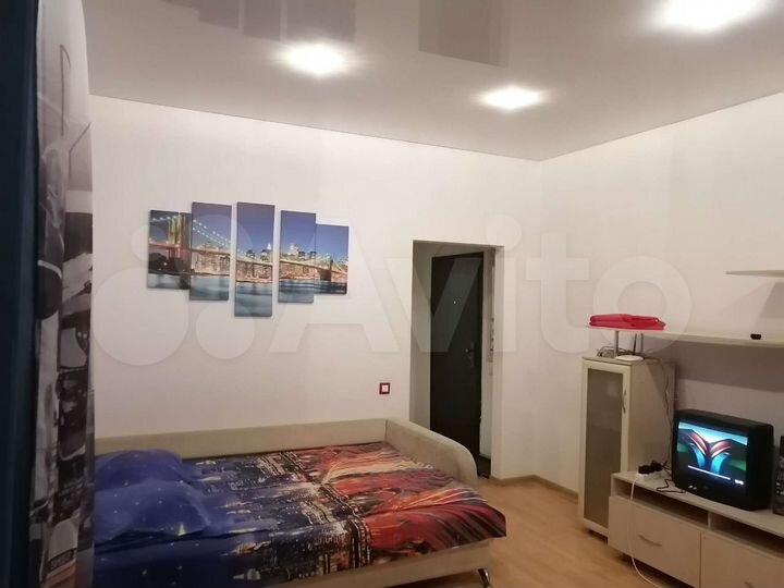 1-к. квартира, 42 м², 2/3 эт.