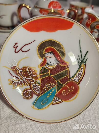 Костяной фарфор япония