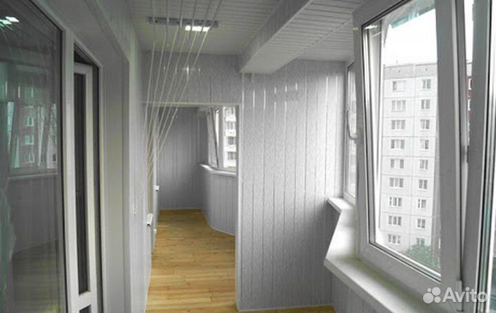 Отделка балконов и лоджий. Остекление балкона