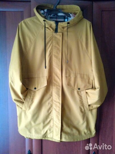 Ветровка женская