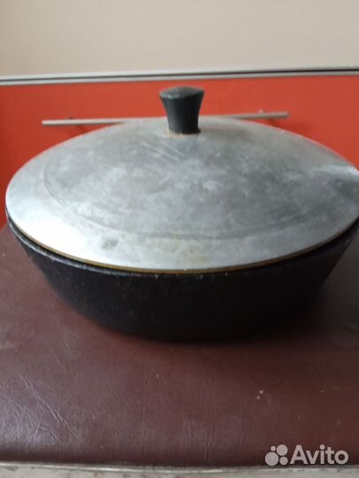 Сковороды с крышкой