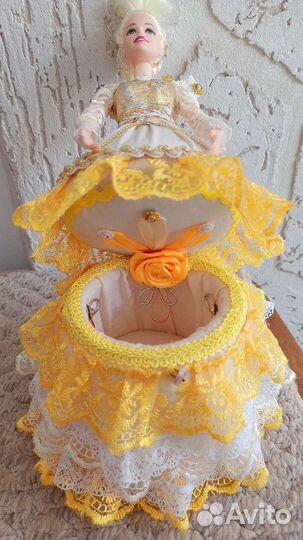 Кукла шкатулка