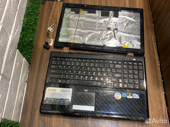 Ноутбук в разбор msi CX623