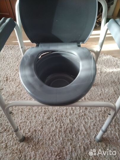 Стул туалет для пожилых и инвалидов