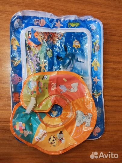 Детский водный коврик и водный круг для купания