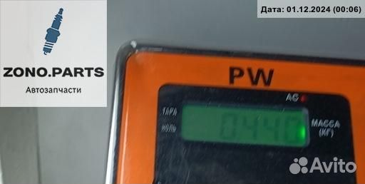 Насос водяной дополнительный 2038350164 на Mercedes W203 (C)